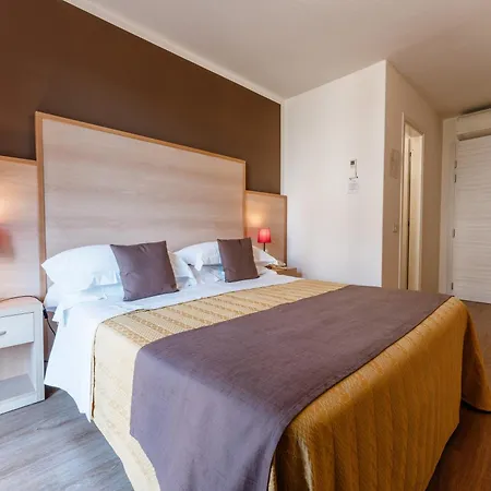 Hotel Eden